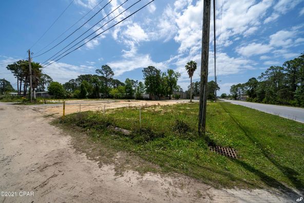 1520 Moylan Rd, Panama City Beach, FL 32407